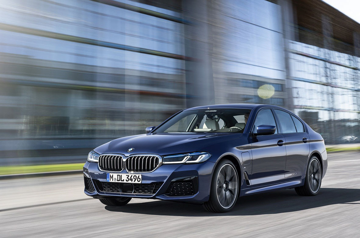 BMW-5-Series-Sedan-G30-LCI-facelift-2020.jpg