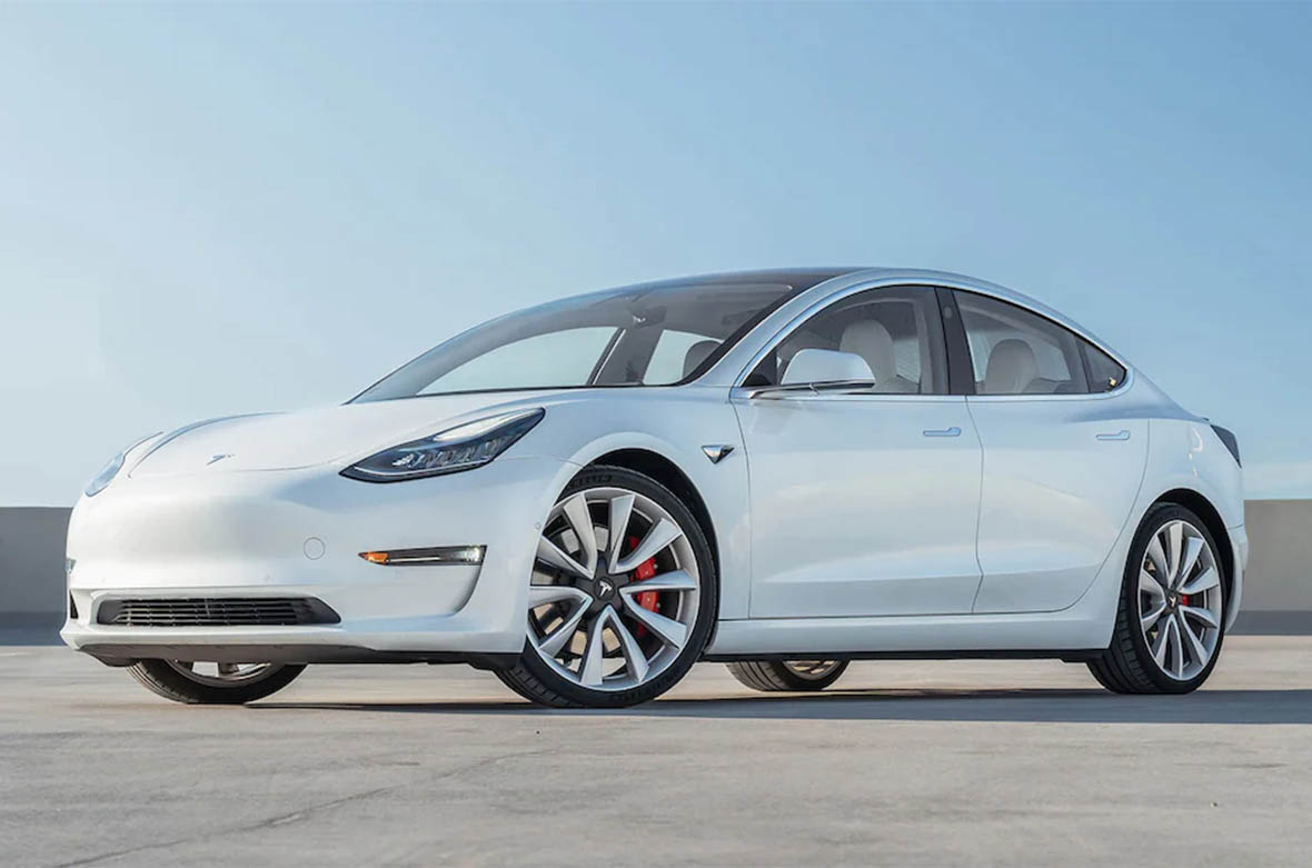2022-Tesla-Model-3-6.jpg