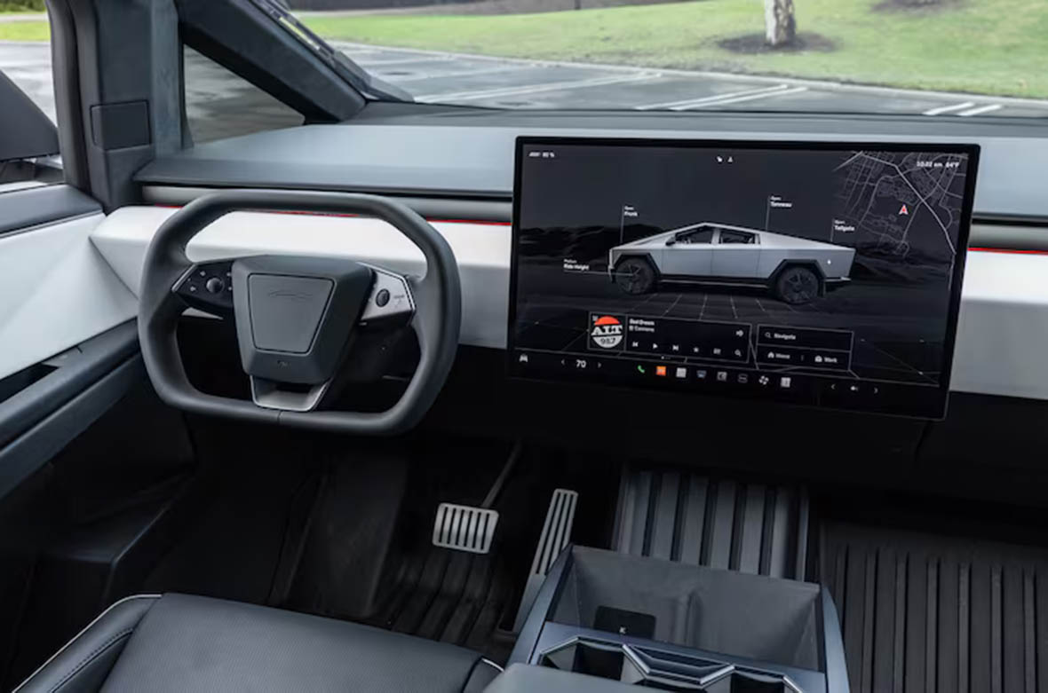 007-2024-Tesla-Cybertruck-front-interior.jpg